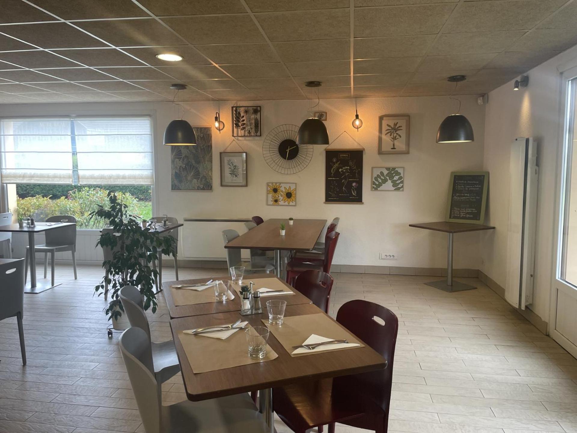 Campanile Mulhouse - Illzach Ile Napoleon Hotel Bagian luar foto
