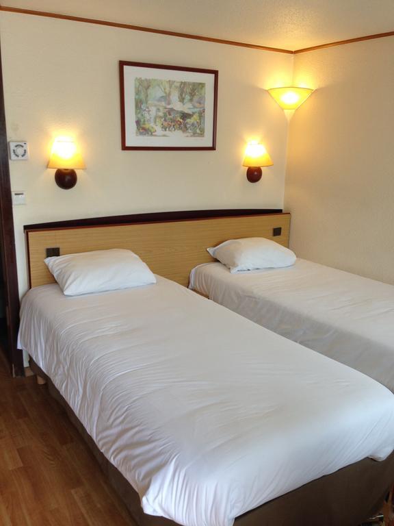 Campanile Mulhouse - Illzach Ile Napoleon Hotel Bagian luar foto
