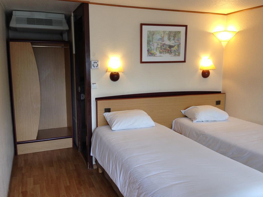 Campanile Mulhouse - Illzach Ile Napoleon Hotel Bagian luar foto