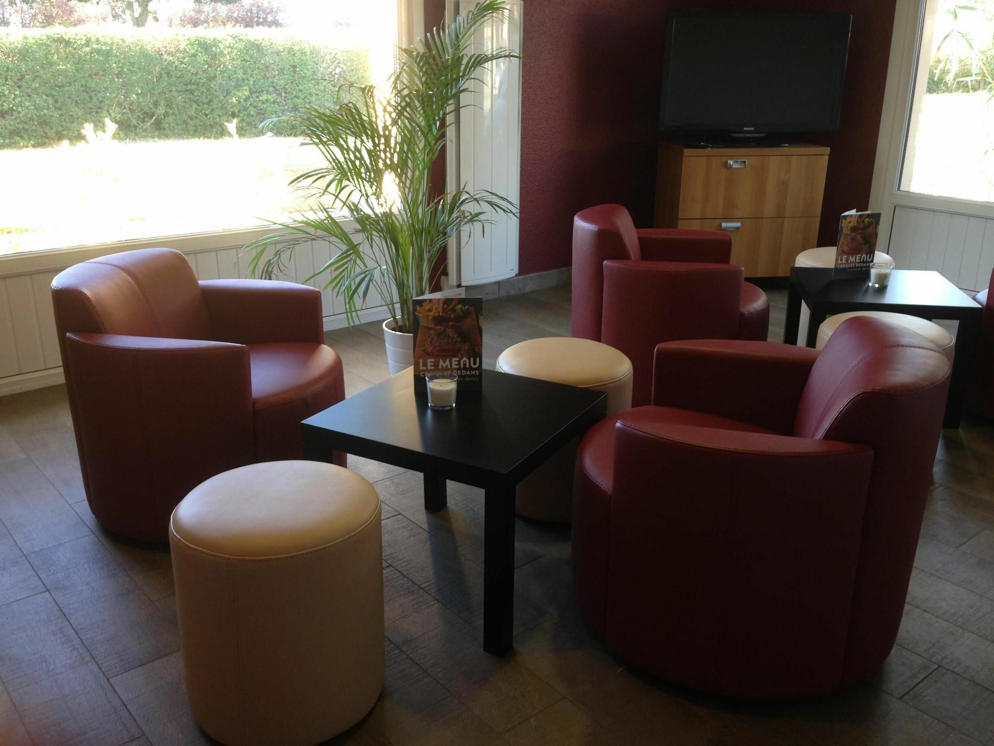 Campanile Mulhouse - Illzach Ile Napoleon Hotel Bagian luar foto